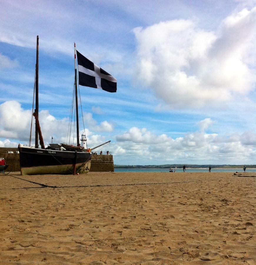 Oystercatcher St Ives  Bagian luar foto